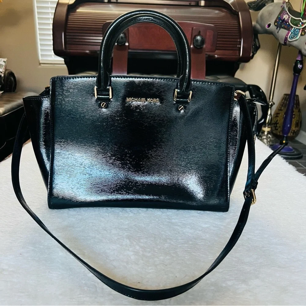 Michael Kors Avril Black Patent Leather Satchels/Shoulders Bag